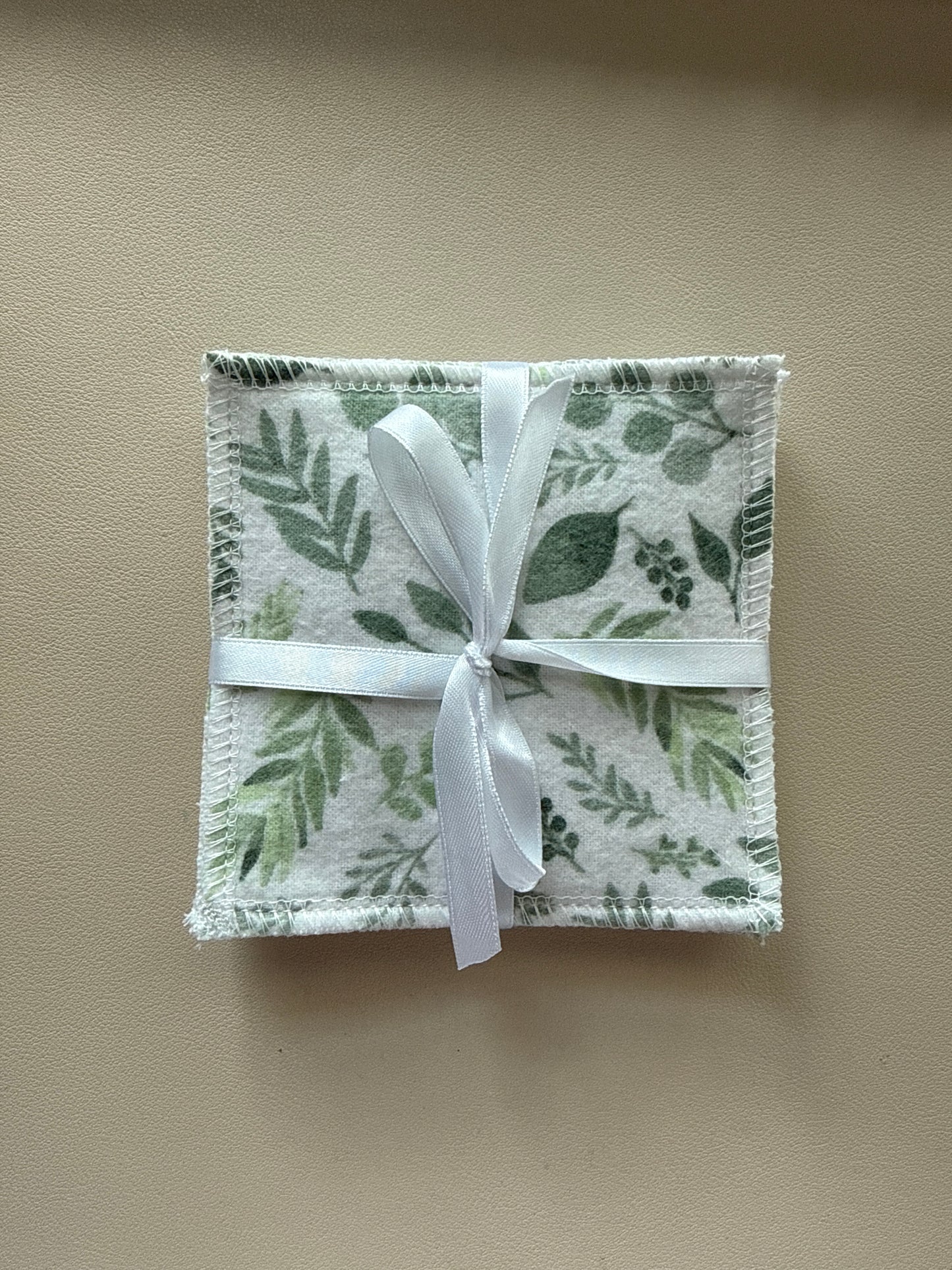 Reusable Makeup Wipes Set