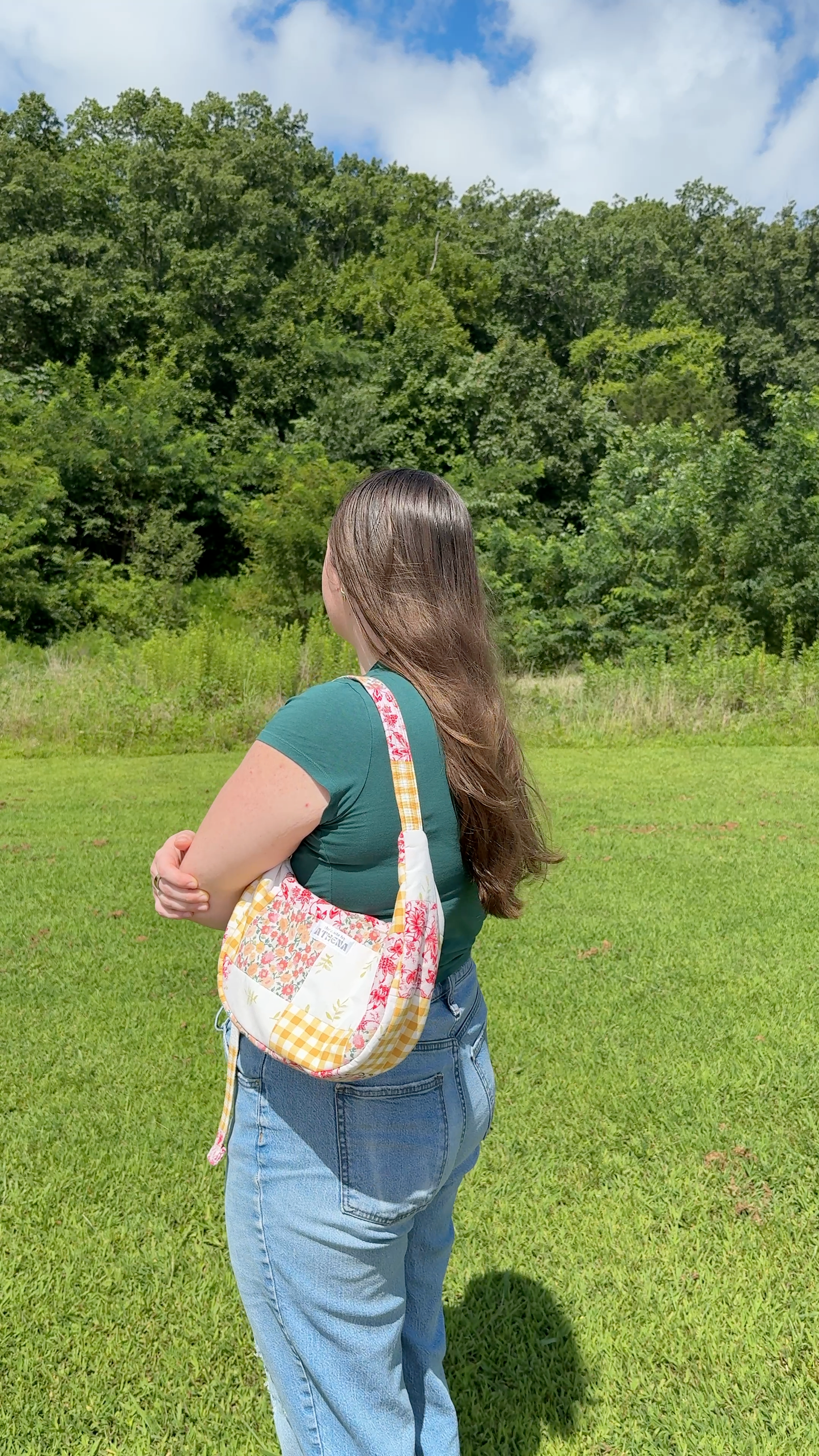 Hestia Crescent Bag