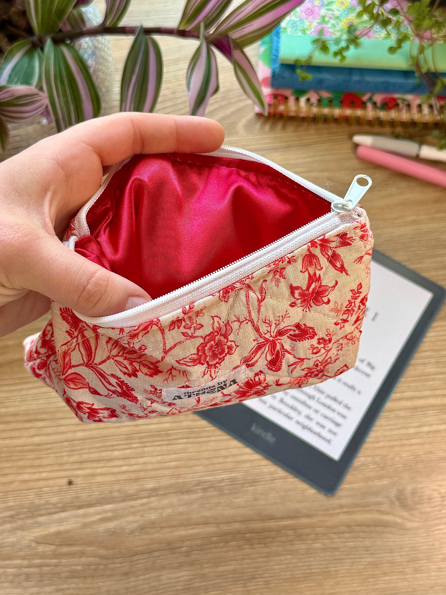 Vintage Red Florals Kindle Sleeve