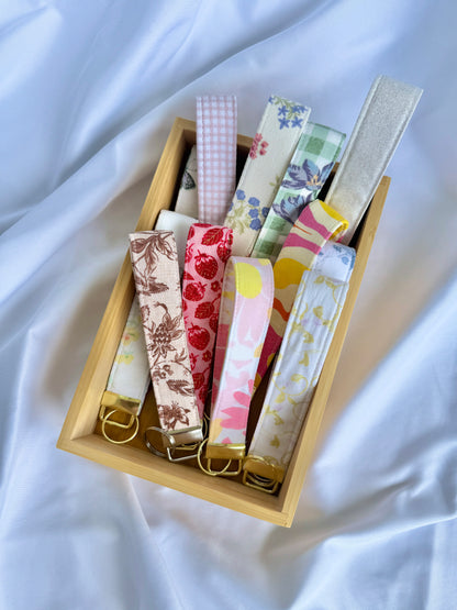 Vintage Florals Wristlet Keychain