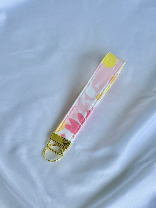 Retro Daisies Wristlet Keychain