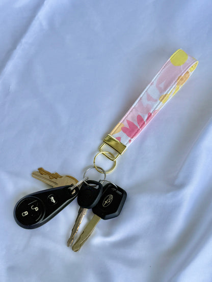 Retro Daisies Wristlet Keychain